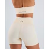 BUNDLE SHORT ARIA AMBITION MOVES CREAM 